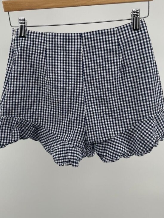 Pants - Black & White Short Womens Sz S